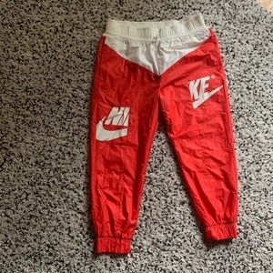 Nike Windrunner pant. Size large.